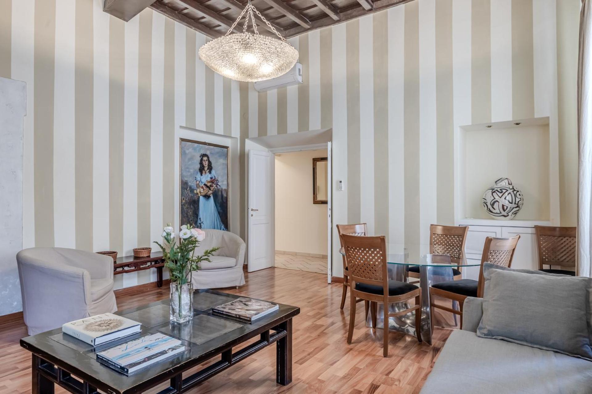 Trevi Vicolo Scanderbeg Apartment