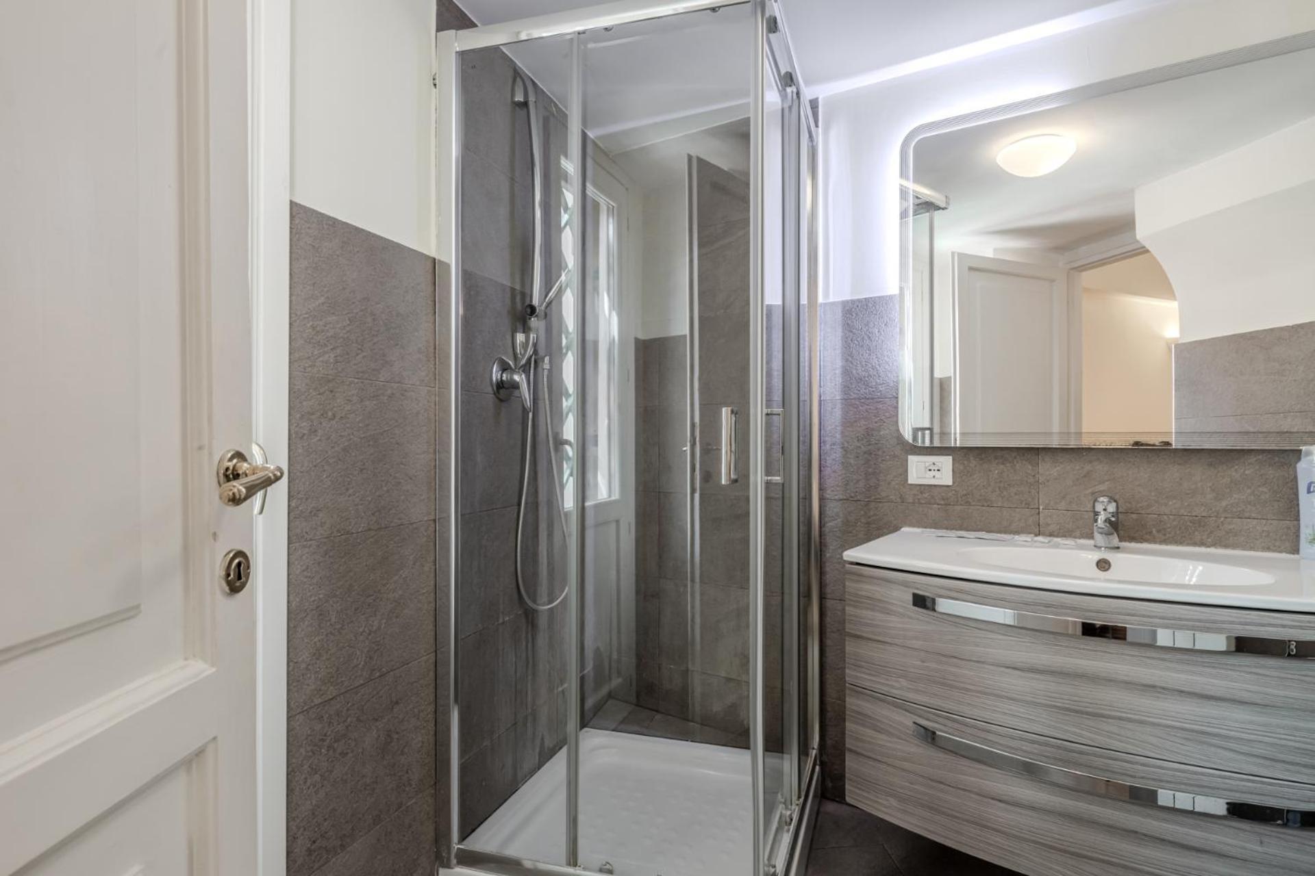 Trevi Vicolo Scanderbeg Apartment