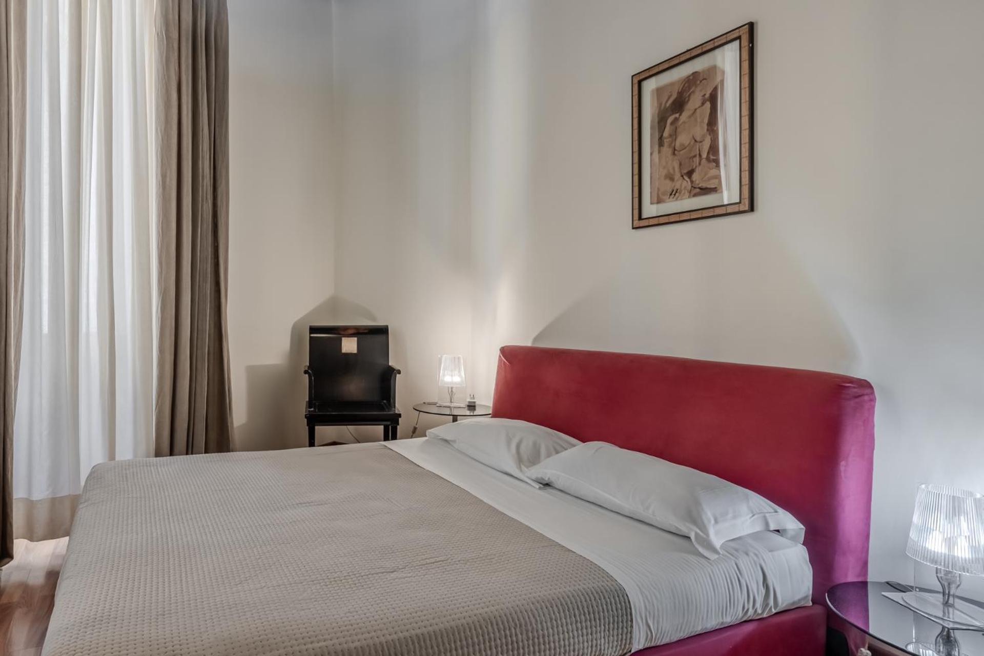 Trevi Vicolo Scanderbeg Rom